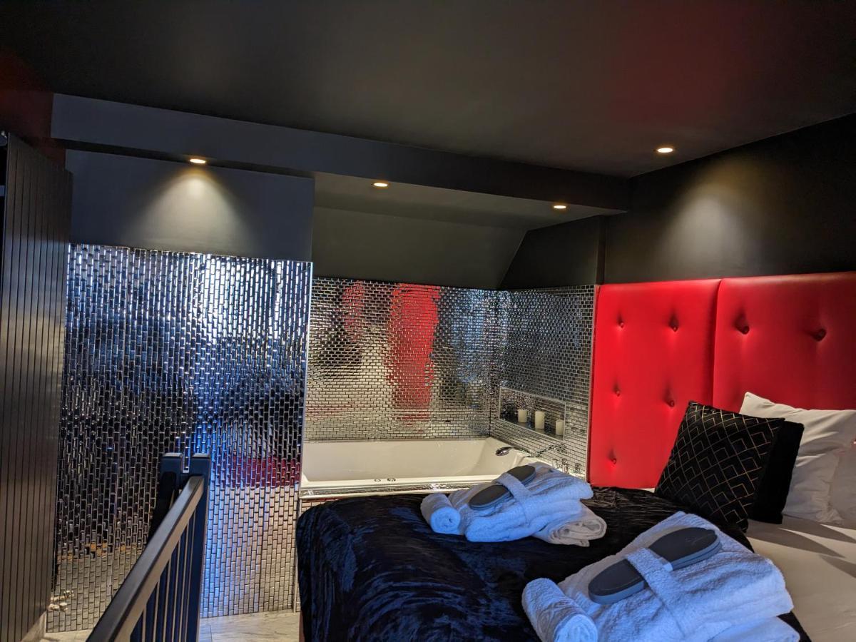 Hotel Et Spa Le Lion D'Or Pont-Évêque Exteriér fotografie